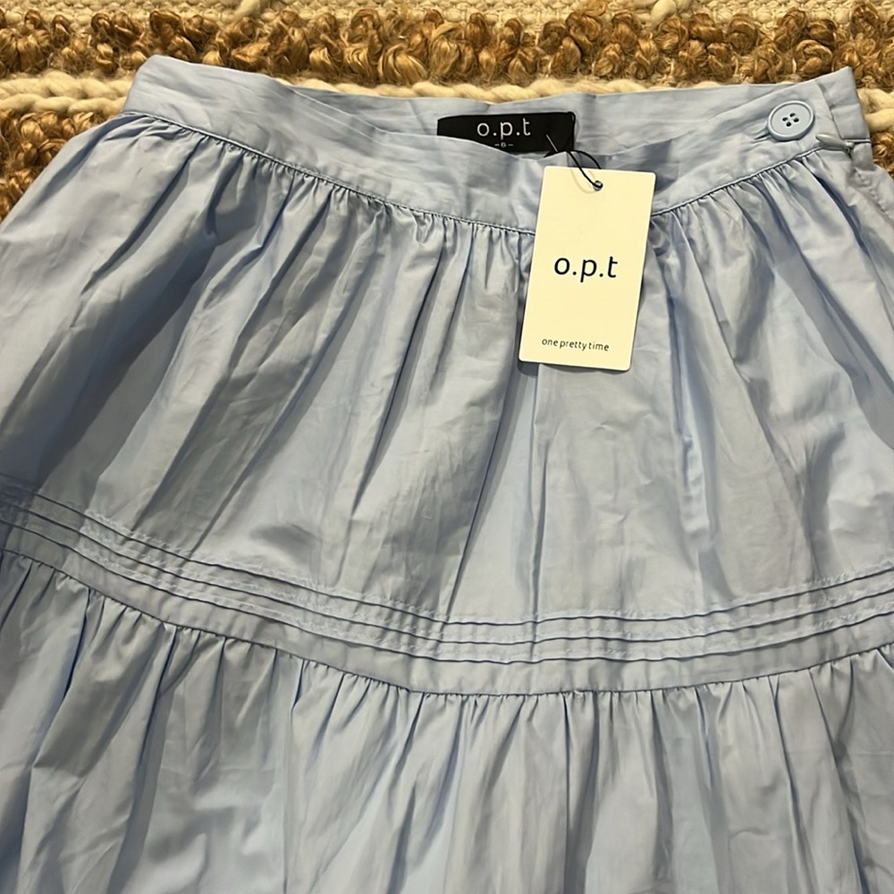 Elegant Blue Women's Skirt - Picture 6 of 8